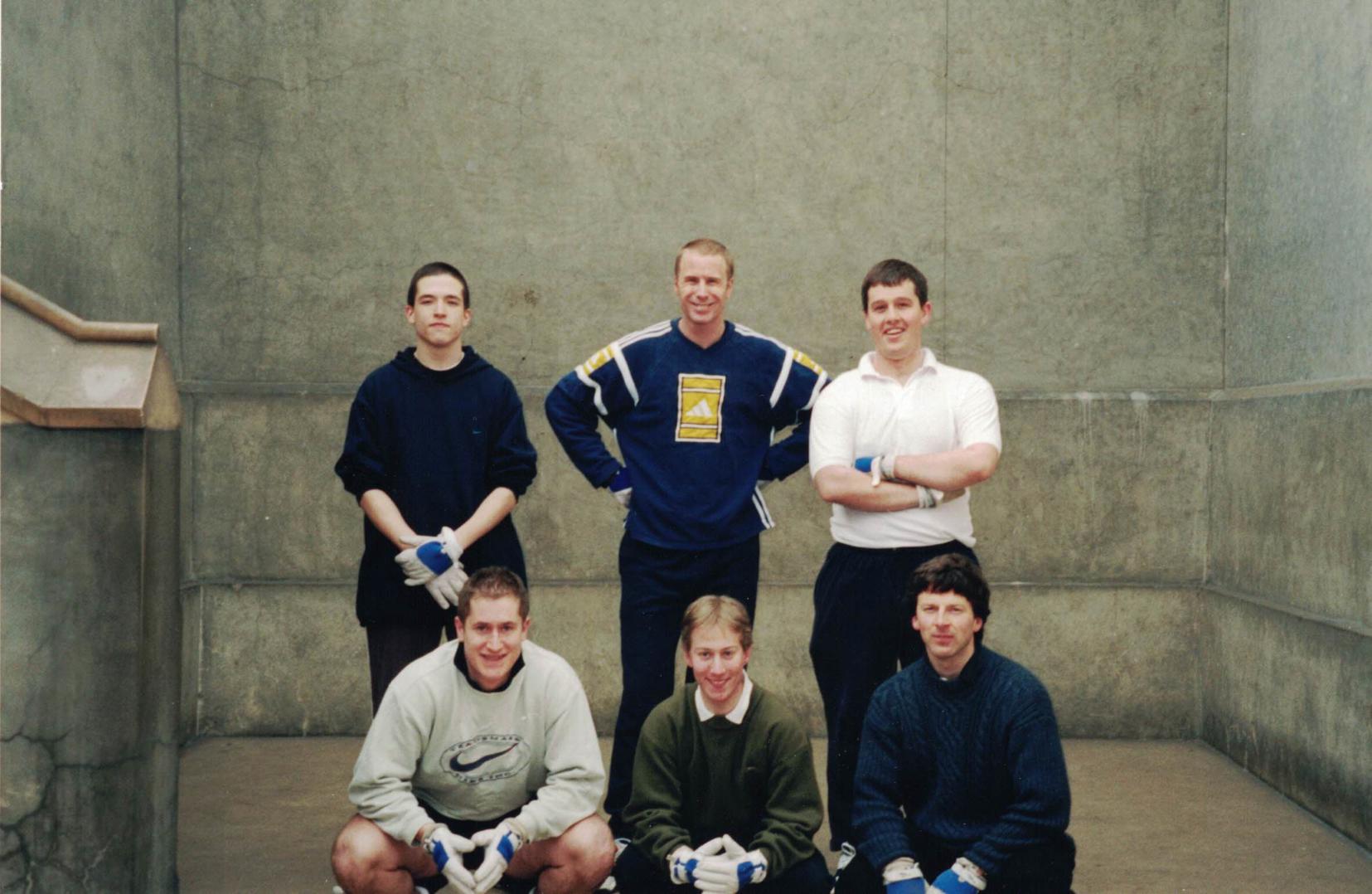 eton_fives_photos_49/alan_barber_cup_58/alan_barber_cup_2000_01/alan_barber_cup_2000_01.jpg