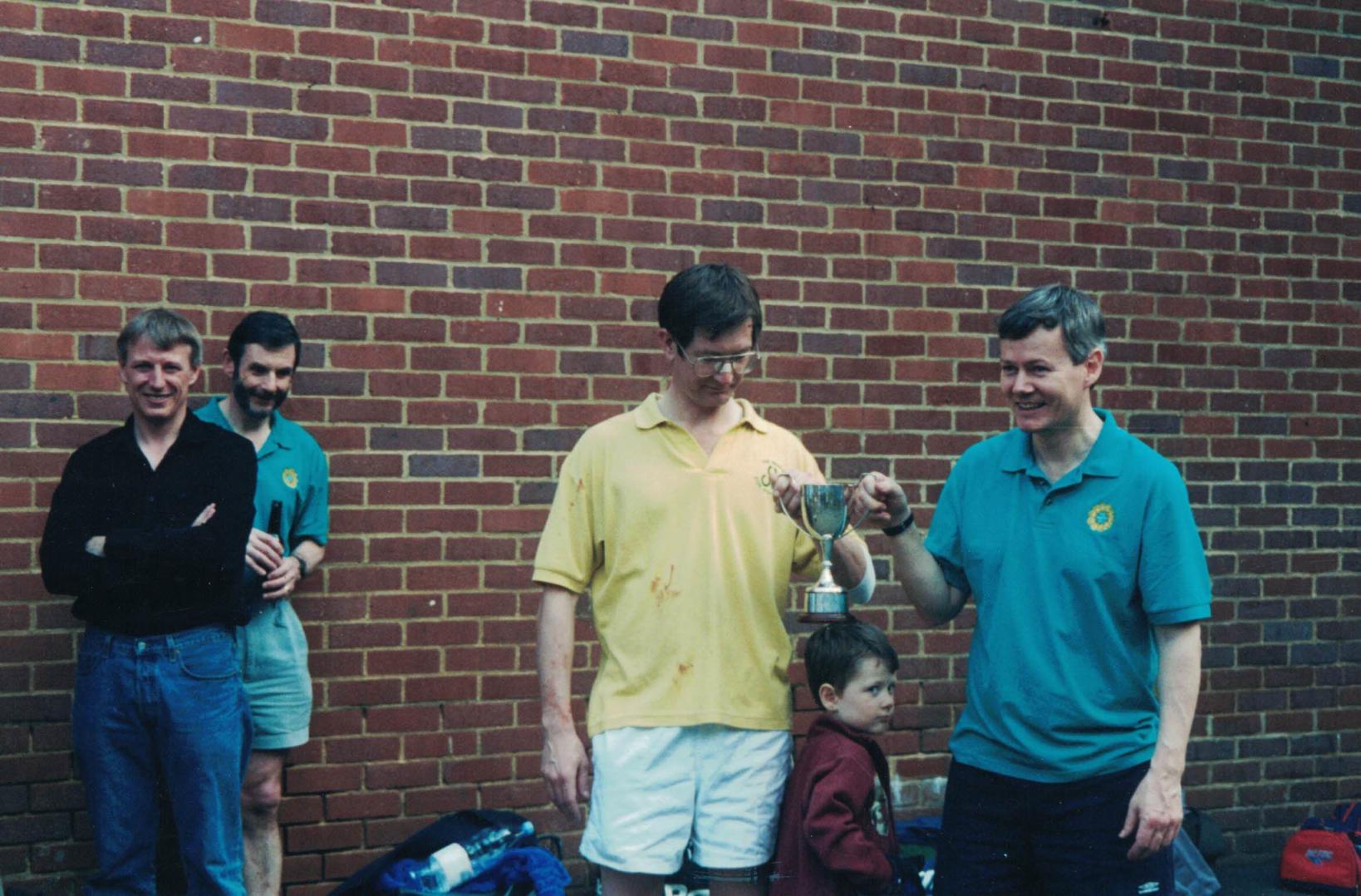 eton_fives_photos_49/veterans_tournament_83/veterans_tournament_2004/veterans_2004.jpg