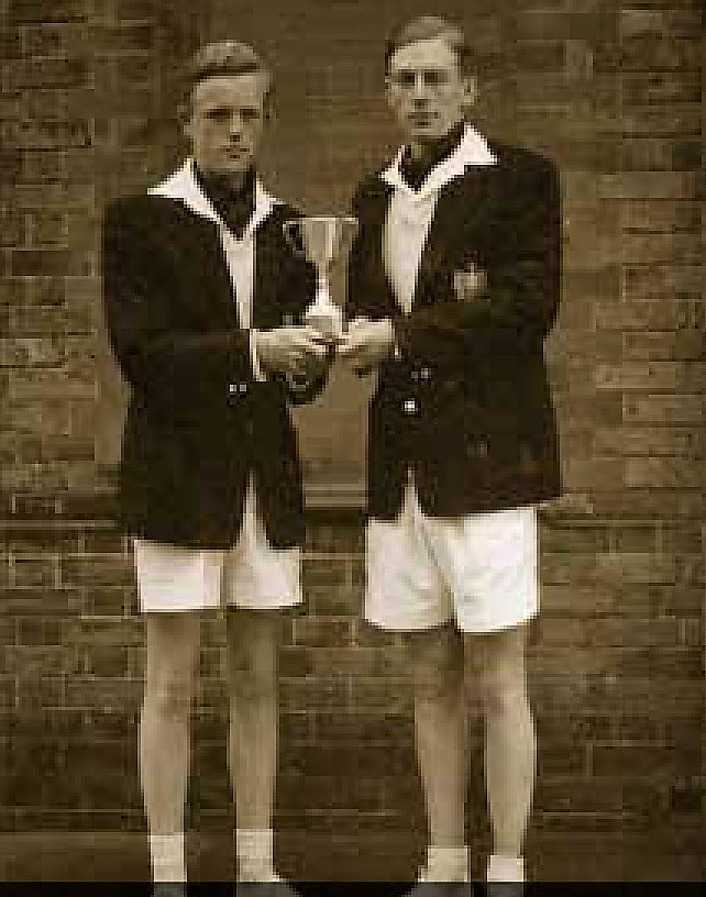 eton_fives_photos_49/obituaries_96/david_barker/barker_vine.jpg