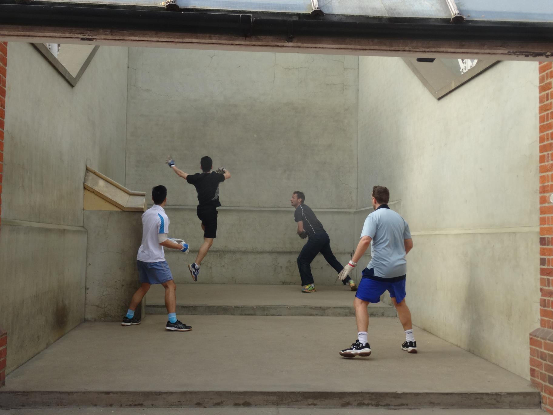 eton_fives_photos_49/kinnaird_cup_76/kinnaird_semis_2019/kinnaird_semis_2019_005.jpg