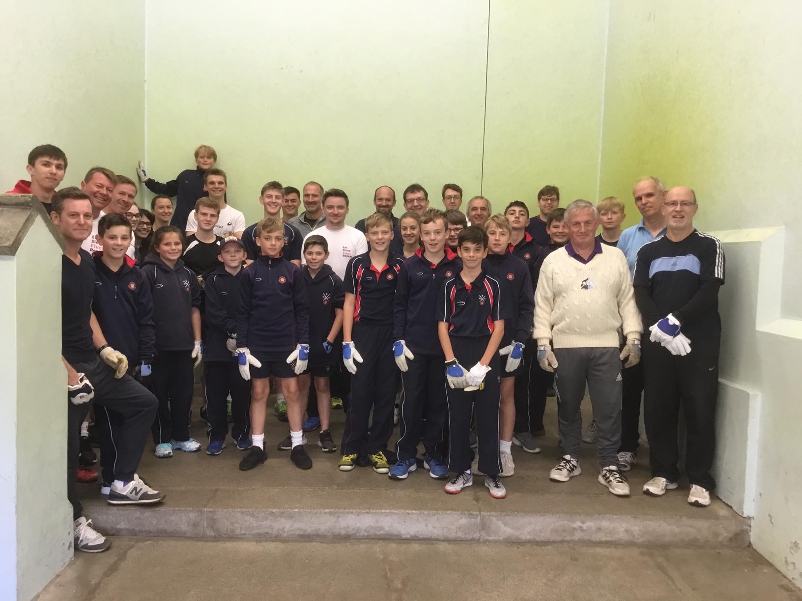 eton_fives_photos_49/school_fives_94/2019/derek_whitehead_trophy_2019/derek_whitehead_trophy_2019_001.jpg