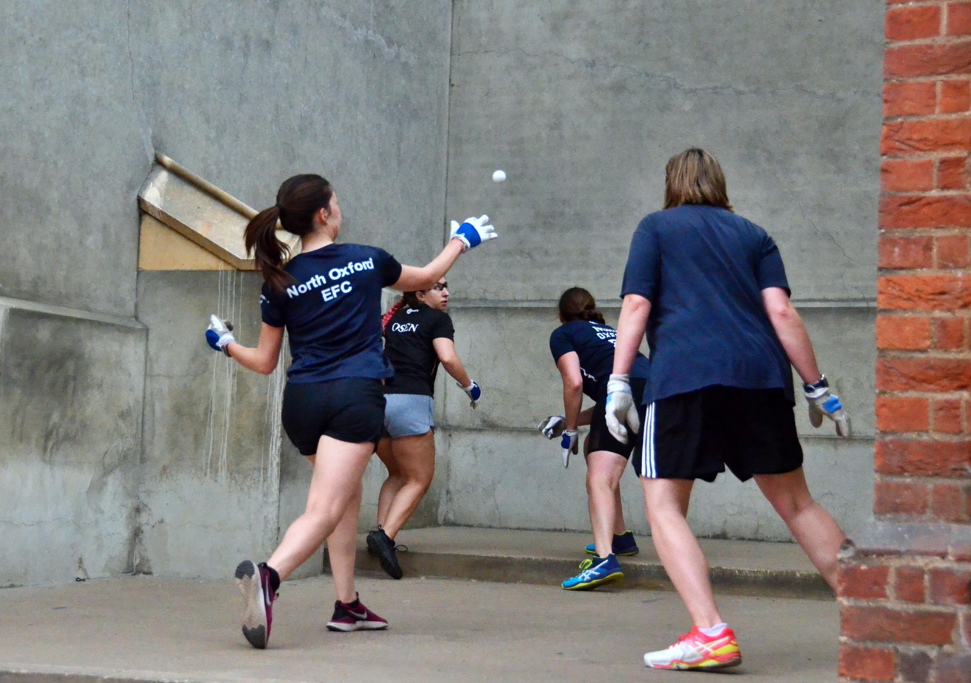 eton_fives_photos_49/ladies_championships_75/ladies_semi_finals_2021/ladies_semis_2021_001.jpg