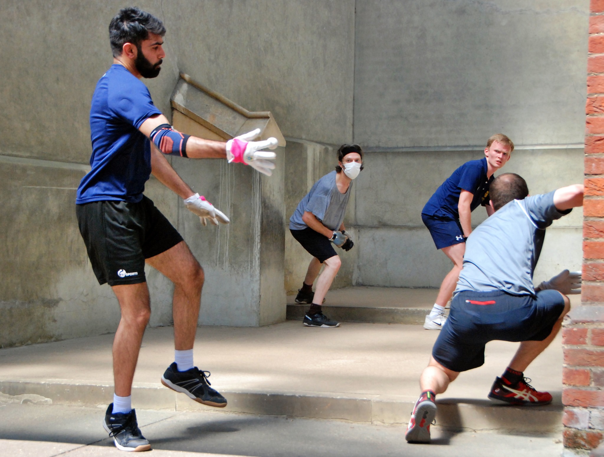 eton_fives_photos_49/kinnaird_cup_76/kinnaird_cup_2021/kinnaird_2021_038.jpg