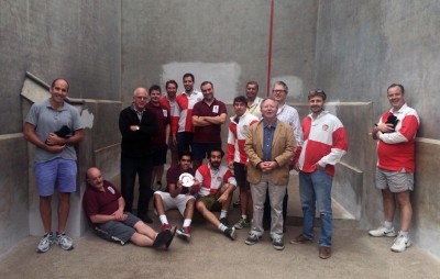 eton_fives_photos_49/club_fives_93/2014_311/wood_cup_2014_327/wood_cup_2014_1_20140923_1754850304.jpg